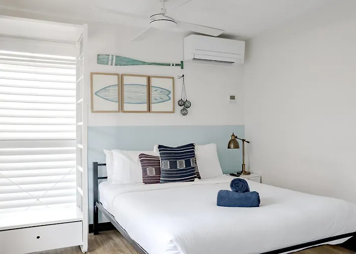 The Surf House Hostel Byron Bay